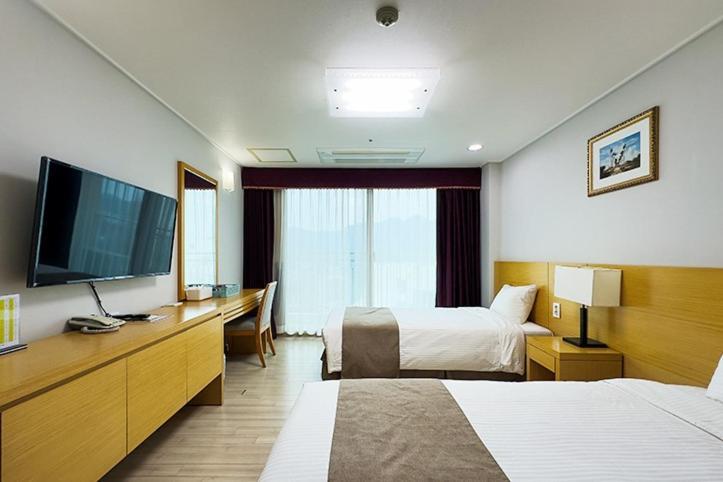 Mohang Haenaru Family Hotel 부안 객실 사진