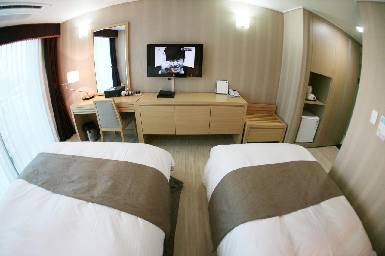 Mohang Haenaru Family Hotel 부안 외부 사진